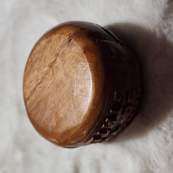 VINTAGE TIKI WOOD HAWAIIAN  GOBLET HAND CARVED. - Picture 5 of 5